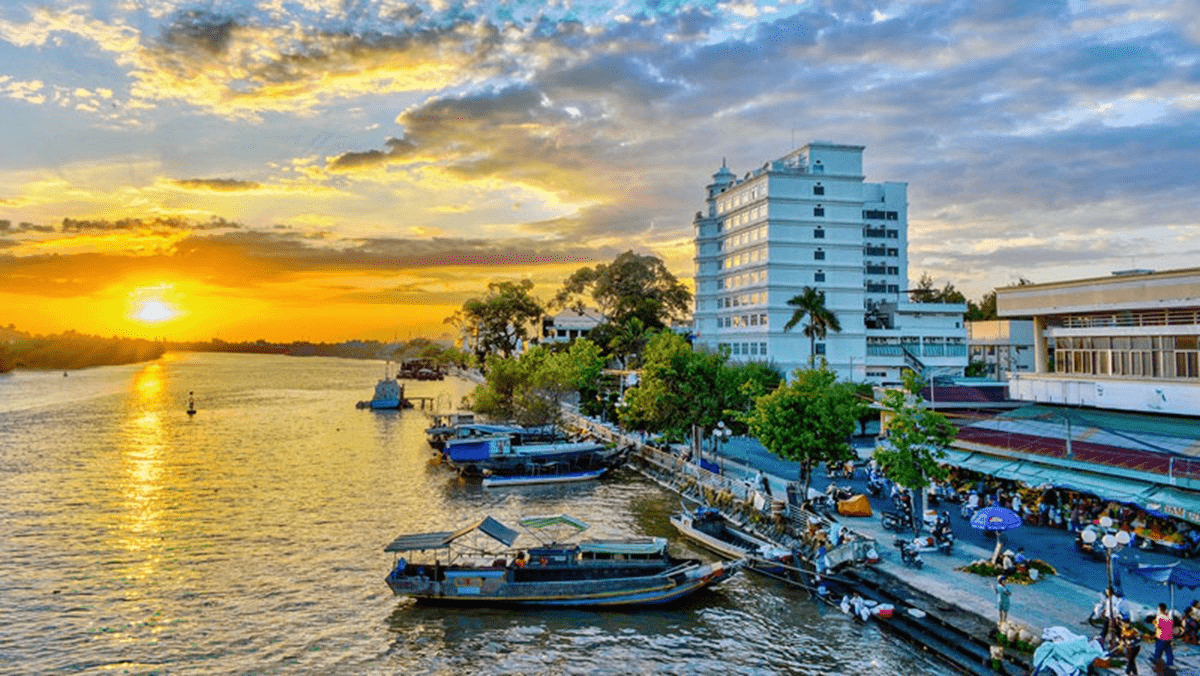 Dry season in Ben Tre weather
