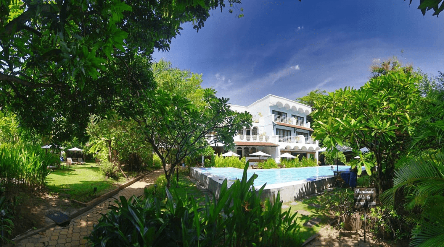 iRoHa Garden Hotel & Resort