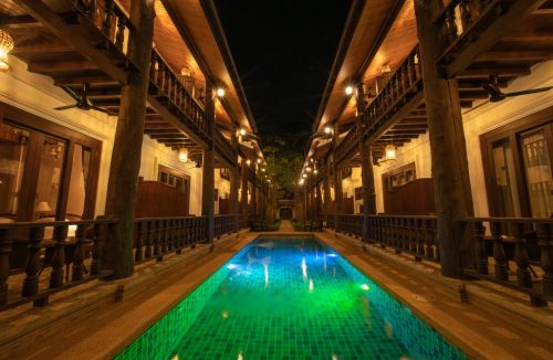 Treasure hotel