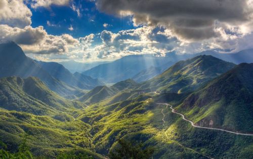 Visit Vietnam in January: Weather, Tet Festival & Best Destinations