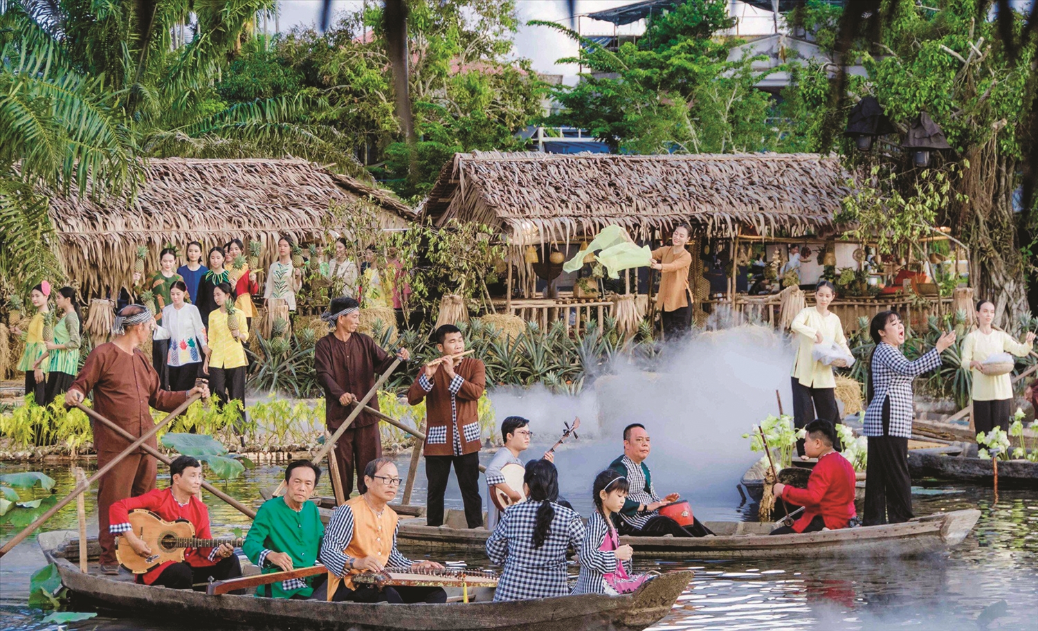5-days-ho-chi-minh-itinerary-southern-vietnamese-folk-music