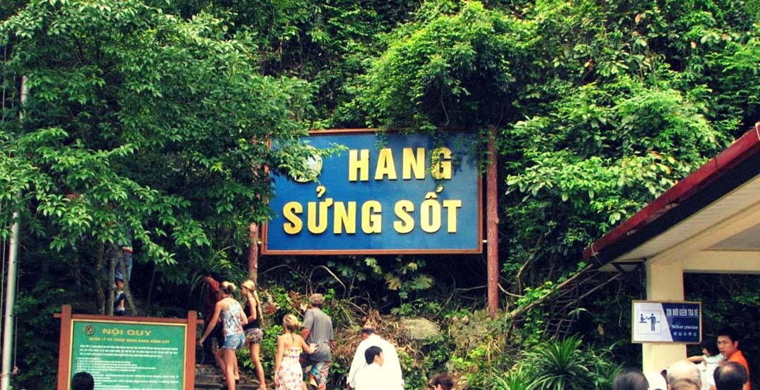 climbing-up-to-the-cave-entrance