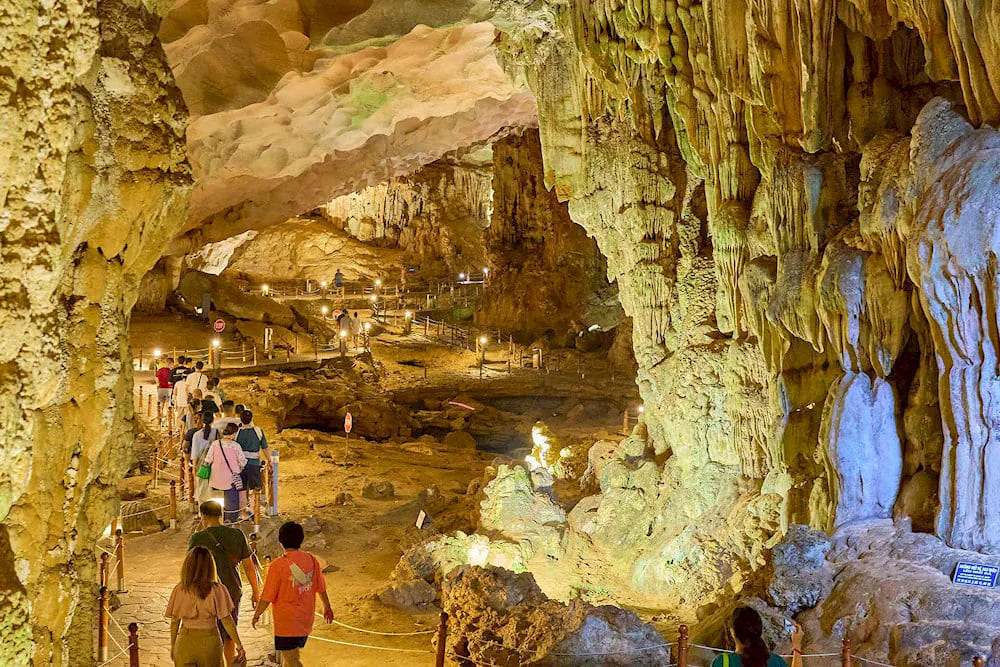 The unique beauty in second chamber of Sung Sot Cave
