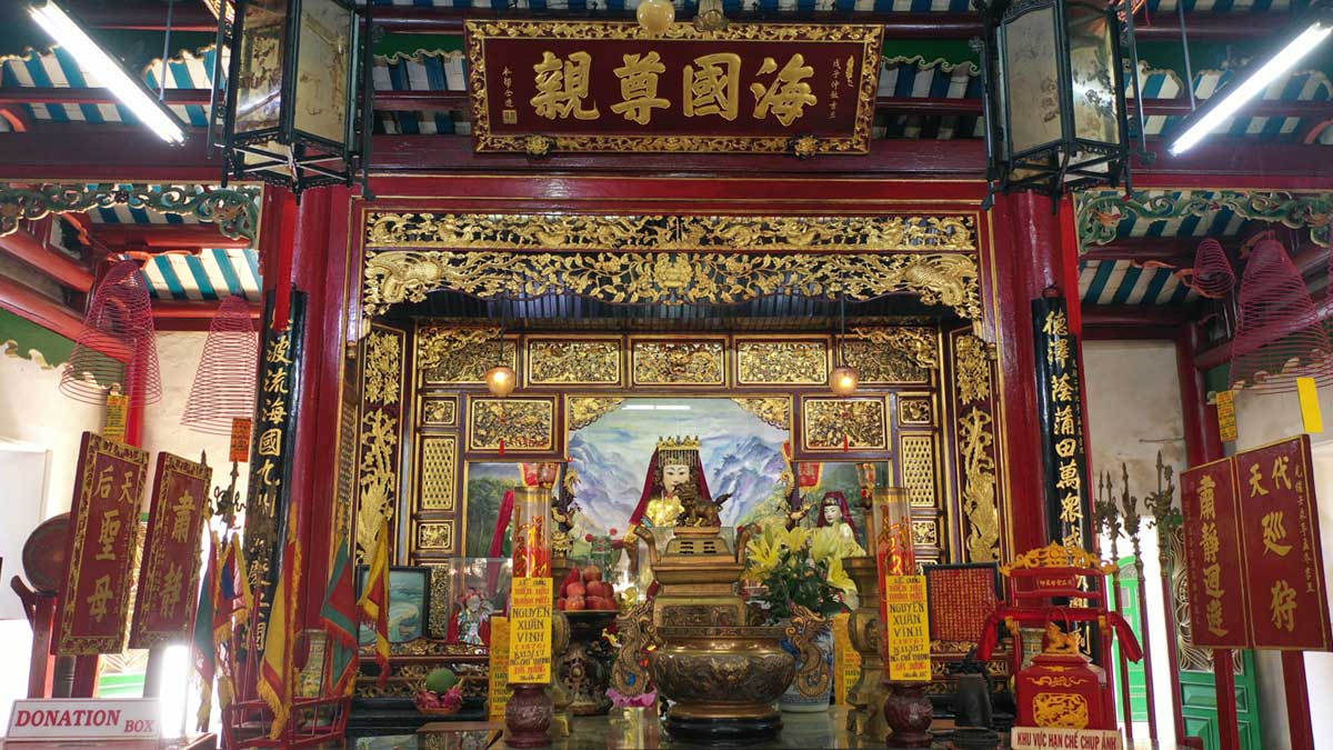 The main hall of Phuc Kien Assembly Hall