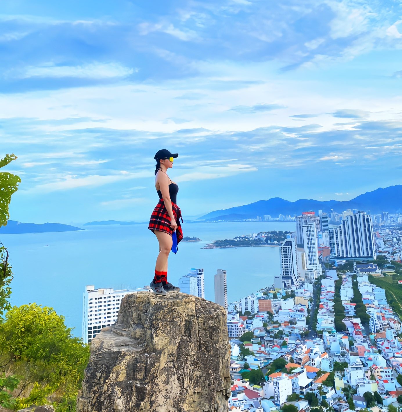 check-in-photo-on-rocky-viewpoints