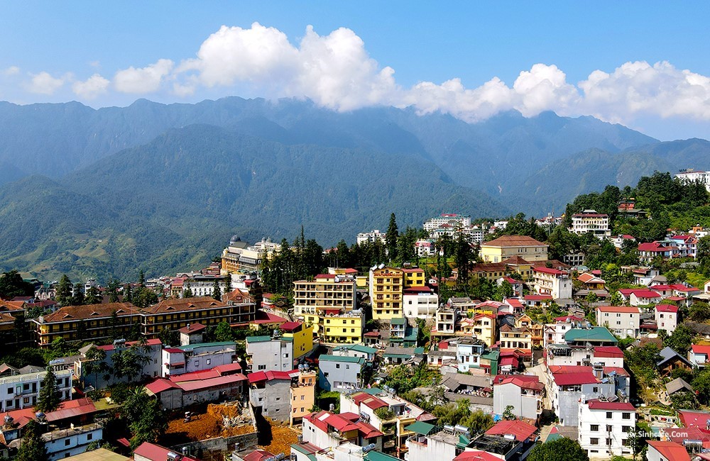 central-of-sapa-town-sinhcafedotcom1