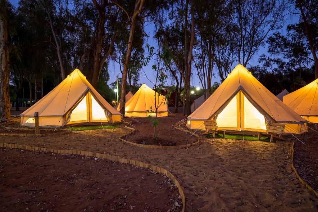 overnight-camping-by-the-beach-source-vinwonders-