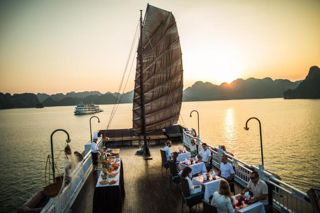 bhaya-cruise-2