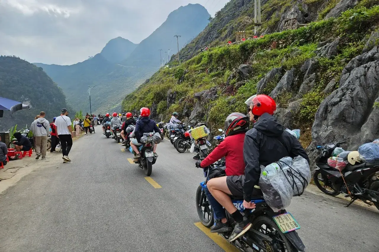 motorcycle-tours-vietnam-6