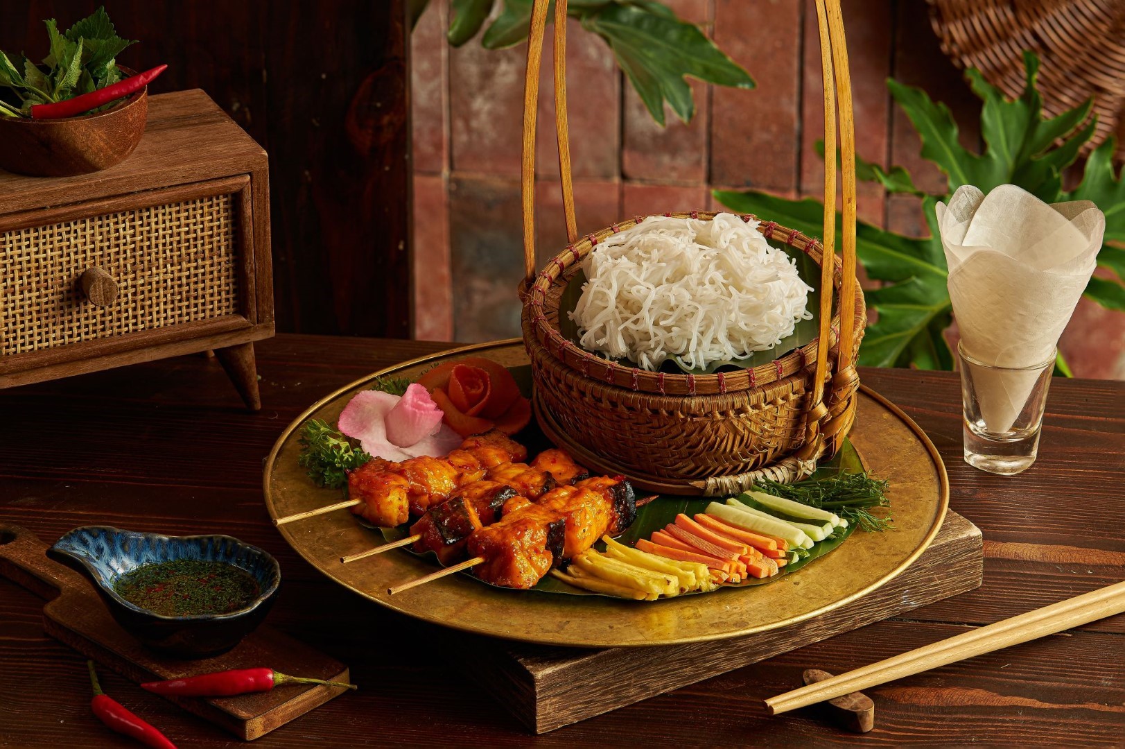 sen-tonkin-food-1