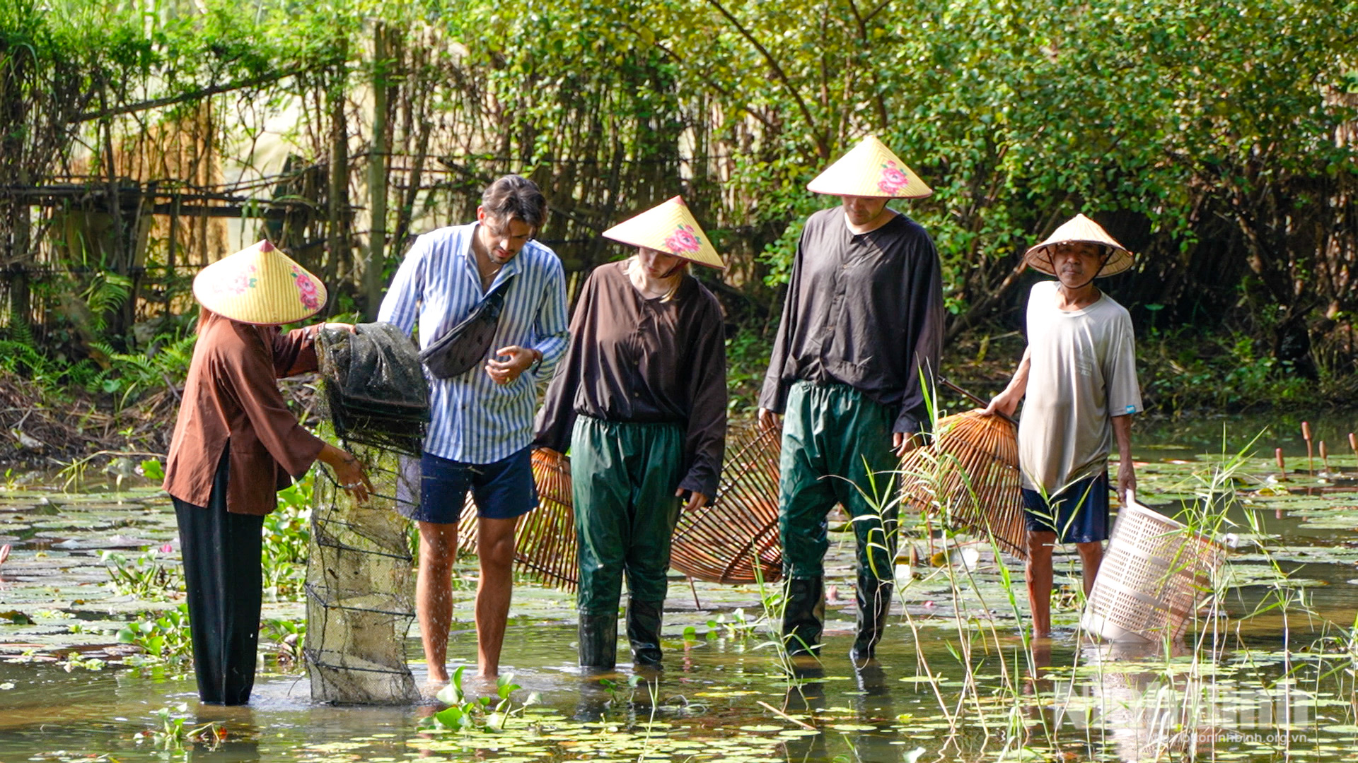 tour-of-indochina-4